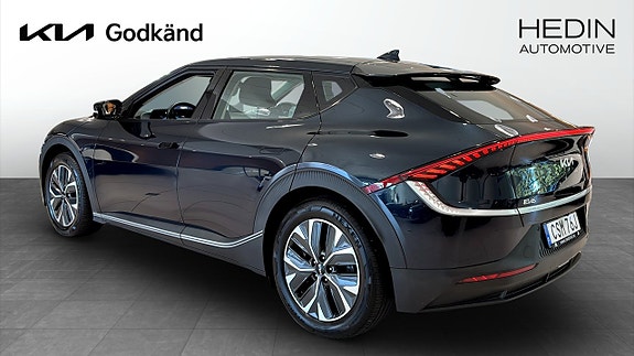 Kia EV6 5 of 17