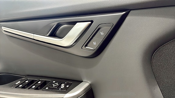 Kia EV6 10 of 17