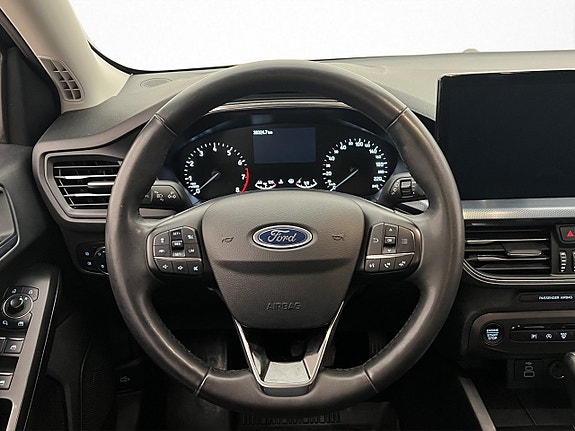 Ford Focus 12 of 30