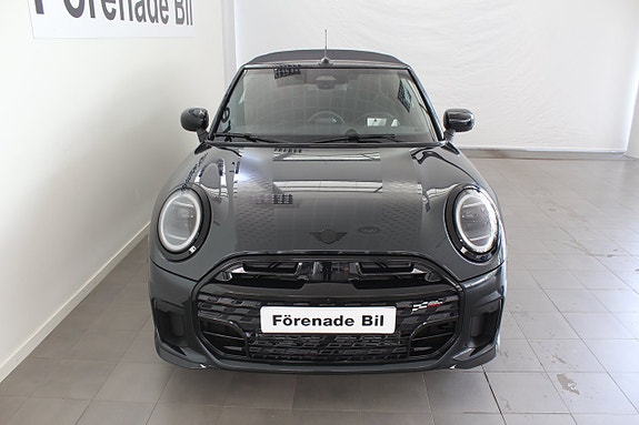 MINI Cooper C 4 of 10
