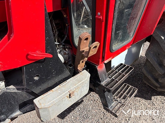 Traktor - Massey Ferguson 590 4WD 23 of 30