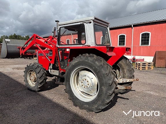 Traktor - Massey Ferguson 590 4WD 4 of 30