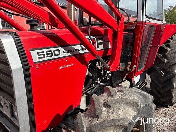 Traktor - Massey Ferguson 590 4WD 8 of 30