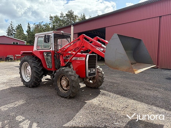 Traktor - Massey Ferguson 590 4WD 2 of 30