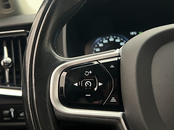 Volvo V90 17 of 30