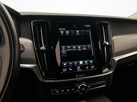 Volvo V90 23 of 30