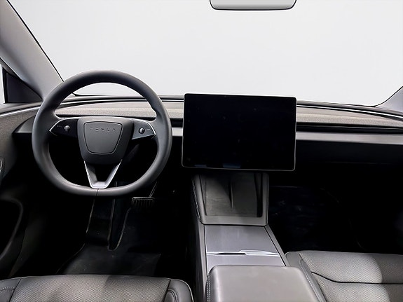 Tesla Model 3 11 of 20
