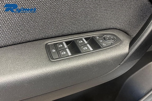 Renault Captur 19 of 19