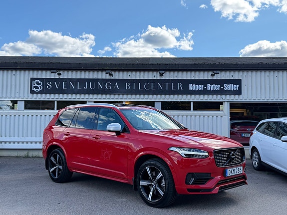 Volvo XC90 2 of 25