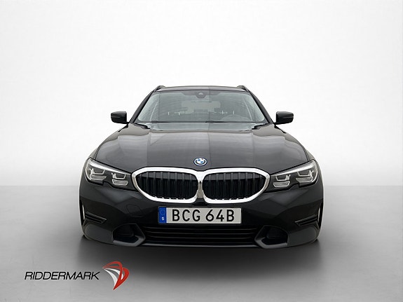 BMW 330e 2 of 30