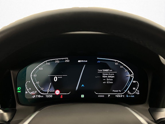 BMW 330e 18 of 30