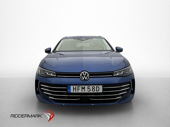 Volkswagen Passat 2 of 30