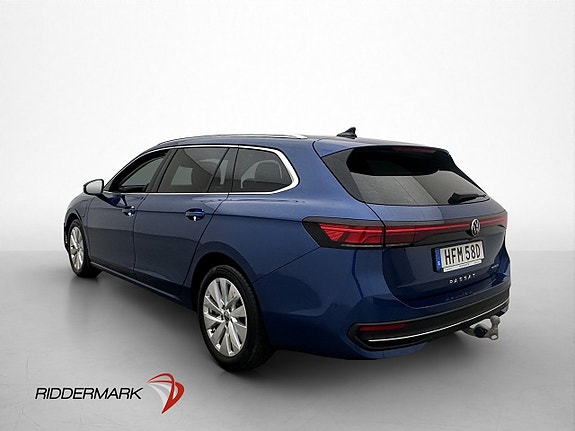 Volkswagen Passat 5 of 30