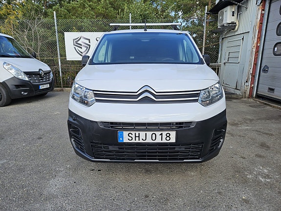 Citroen Berlingo 2 of 26