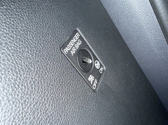 Volkswagen Passat 9 of 11