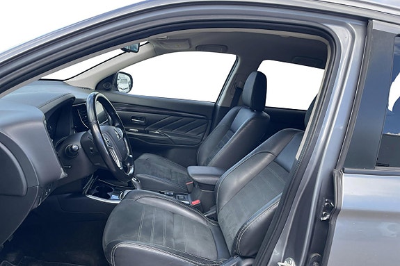 Mitsubishi Outlander 13 of 22