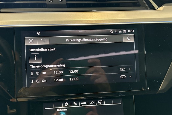 Audi Q8 e-tron 23 of 30