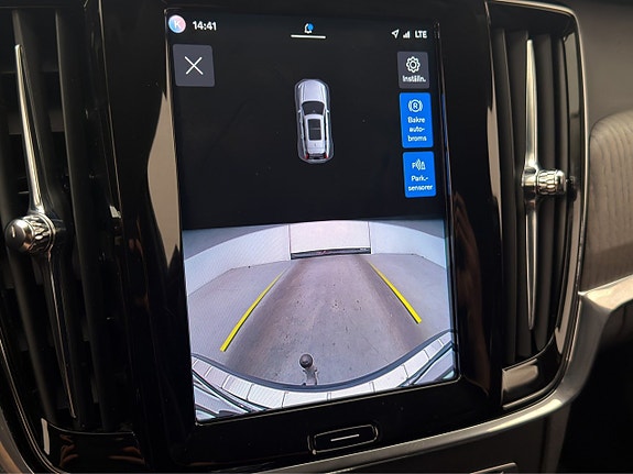 Volvo V90 24 of 30