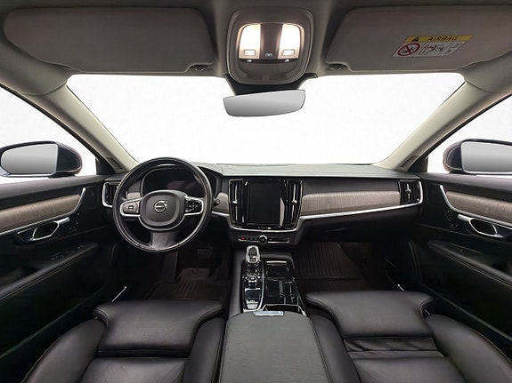 Volvo V90 16 of 30