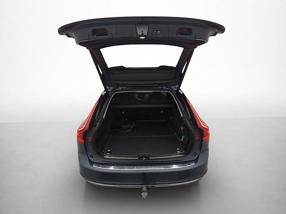 Volvo V90 9 of 30