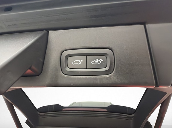 Volvo V90 10 of 30