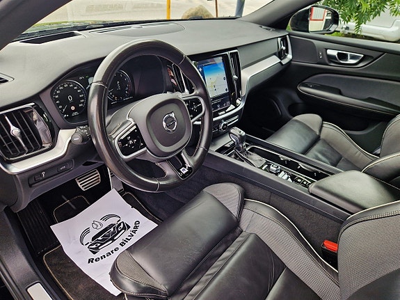 Volvo S60 10 of 16