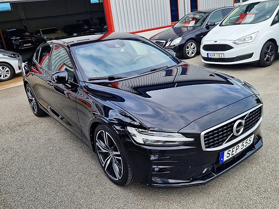 Volvo S60 4 of 16