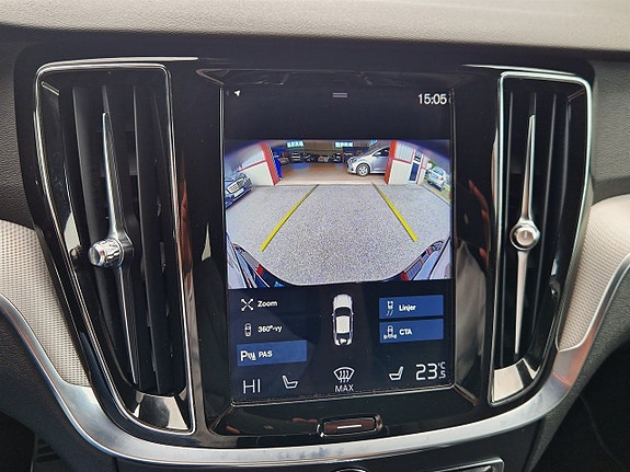 Volvo S60 9 of 16