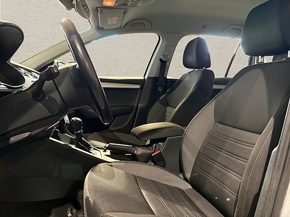 Skoda Octavia 2 of 11