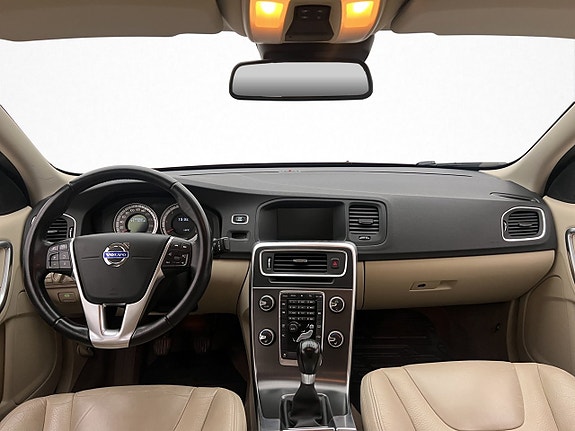Volvo S60 14 of 30