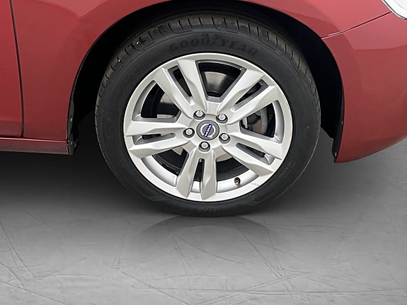 Volvo S60 28 of 30