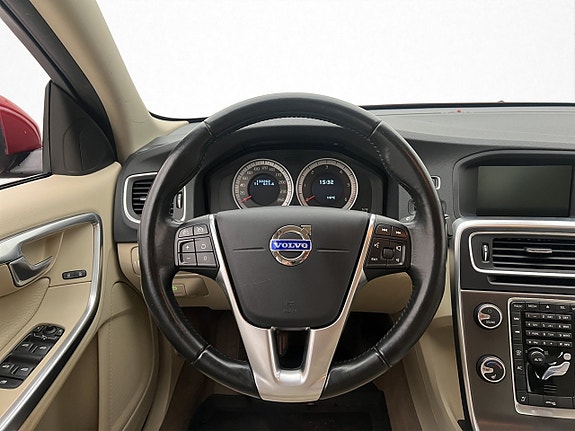 Volvo S60 15 of 30