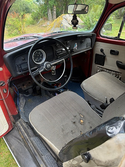 Volkswagen 1302 9 of 9