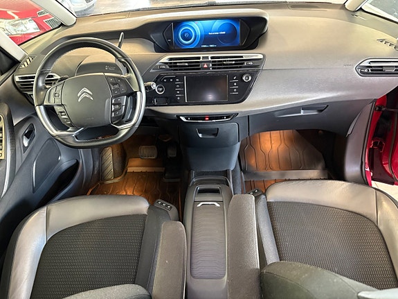 Citroen C4 Picasso 5 of 11