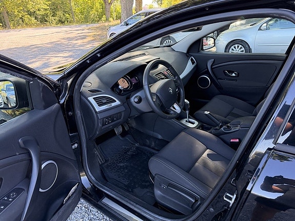 Renault Megane 12 of 20