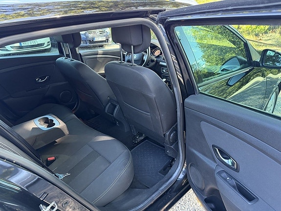 Renault Megane 17 of 20