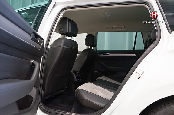 Volkswagen Passat 9 of 20