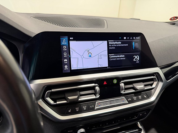 BMW 330e 6 of 10