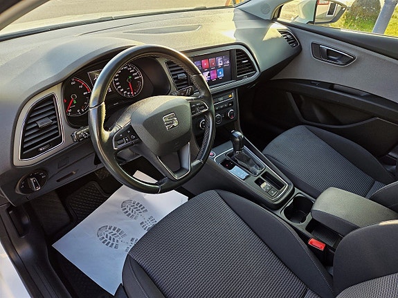 Seat Leon 9 of 18
