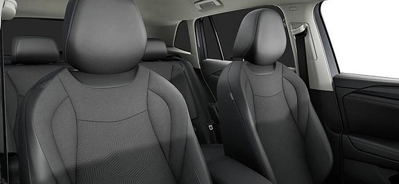 Volkswagen Tiguan 5 of 5