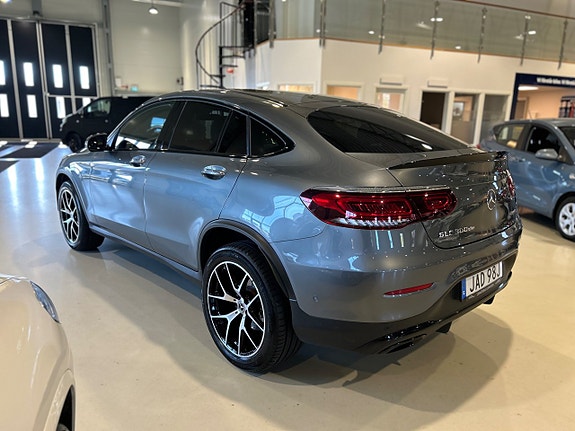 Mercedes-Benz GLC300 de 4 of 19