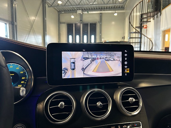 Mercedes-Benz GLC300 de 14 of 19