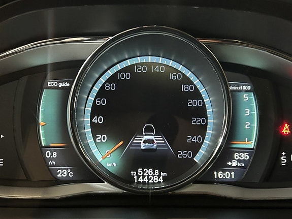 Volvo V60 24 of 25