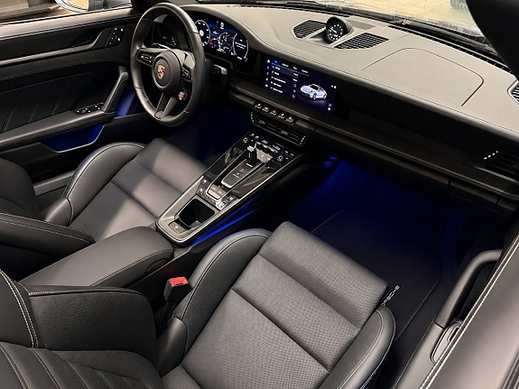 Porsche 911 13 of 20