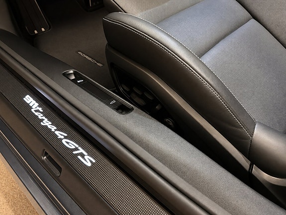 Porsche 911 15 of 20