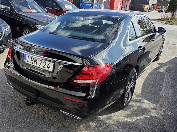 Mercedes-Benz E200 d 5 of 16