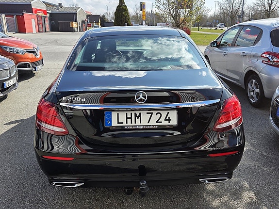 Mercedes-Benz E200 d 6 of 16