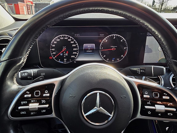 Mercedes-Benz E200 d 8 of 16