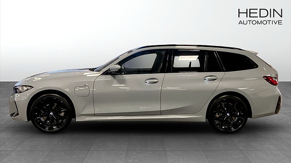 BMW 330e 6 of 9