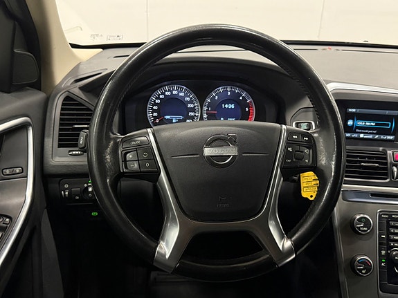 Volvo XC60 19 of 19